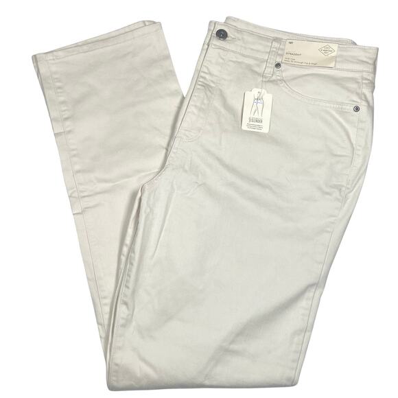 St. John’s Bay Jeans Women’s Size 18 Tall Birch Straight Leg Mid-Rise NWT $50 - Picture 1 of 9